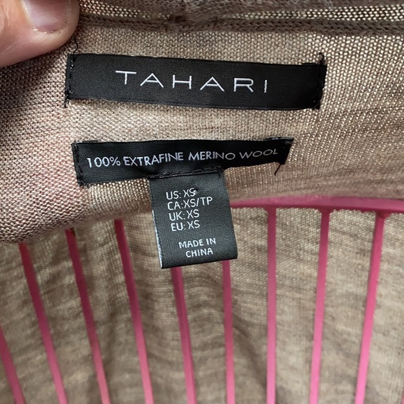 Tahari Beautiful long merino wool XS vest - Picture 4 of 11
